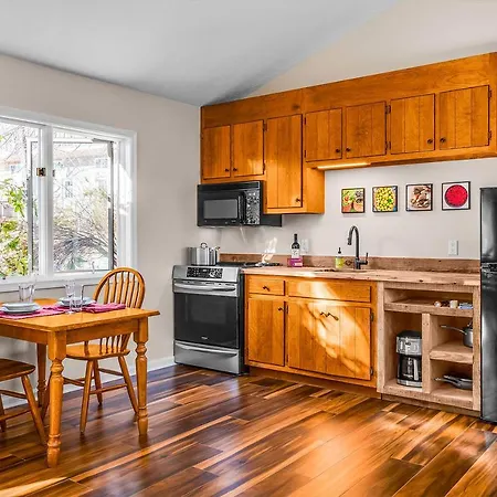 Love Ridge Mountain Lodging Lyndhurst Extérieur photo