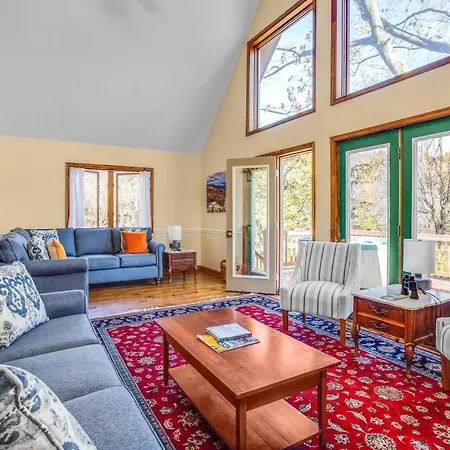 Love Ridge Mountain Lodging Lyndhurst Extérieur photo