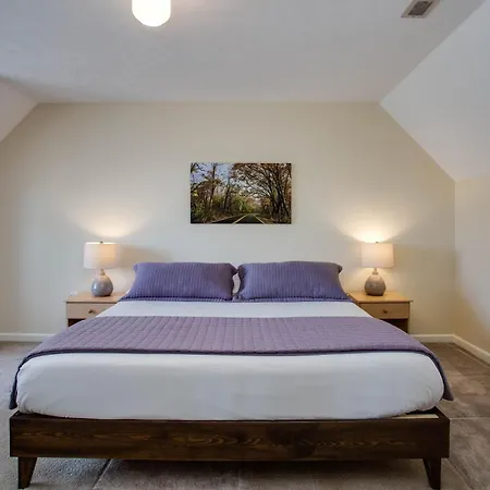 Love Ridge Mountain Lodging Lyndhurst Extérieur photo