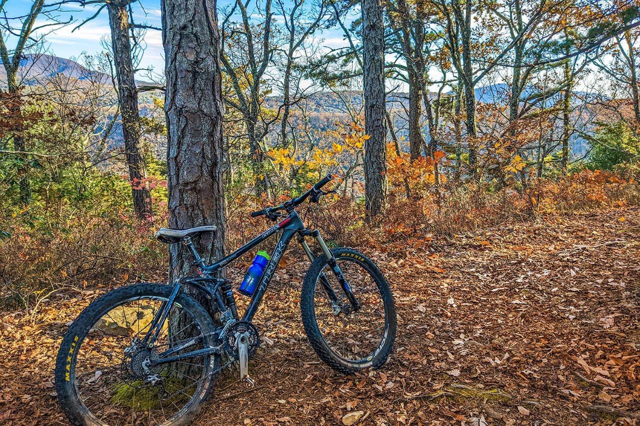 Ridge Mountain * Lyndhurst