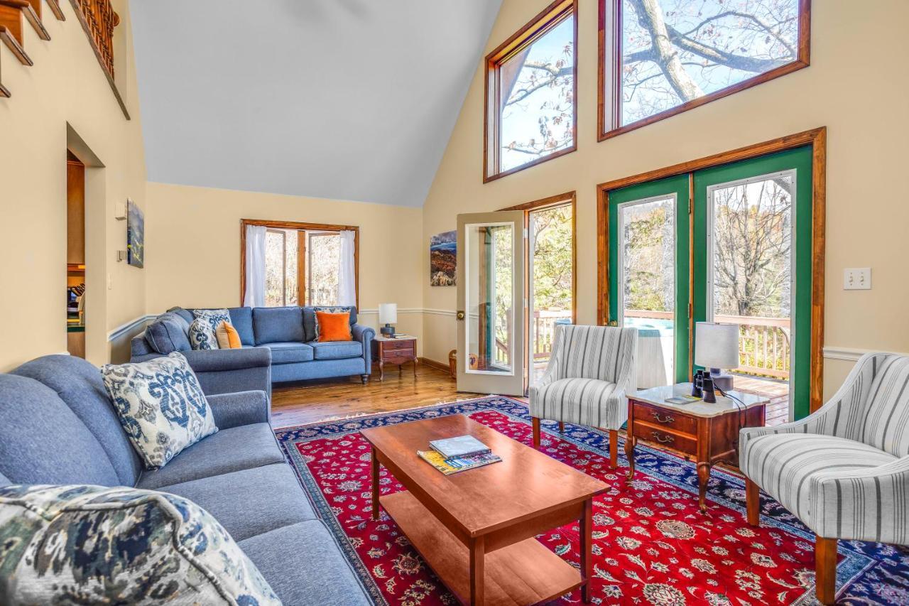 Ridge Mountain Lyndhurst